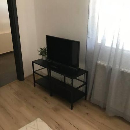 Apartment Dubnica Prejta 3 Dubnica nad Váhom Екстериор снимка