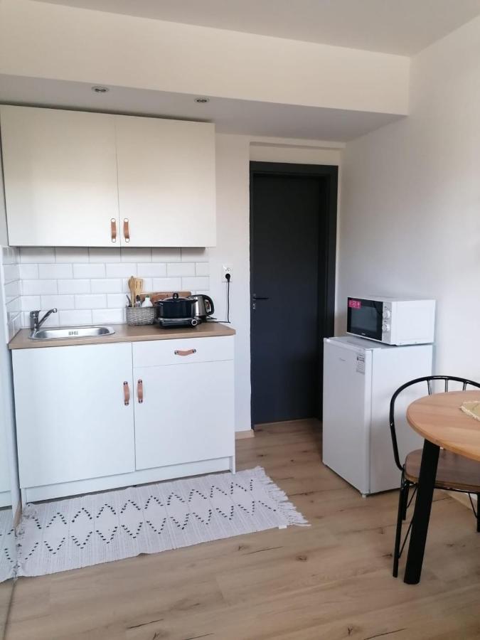 Apartment Dubnica Prejta 3 Dubnica nad Váhom Екстериор снимка