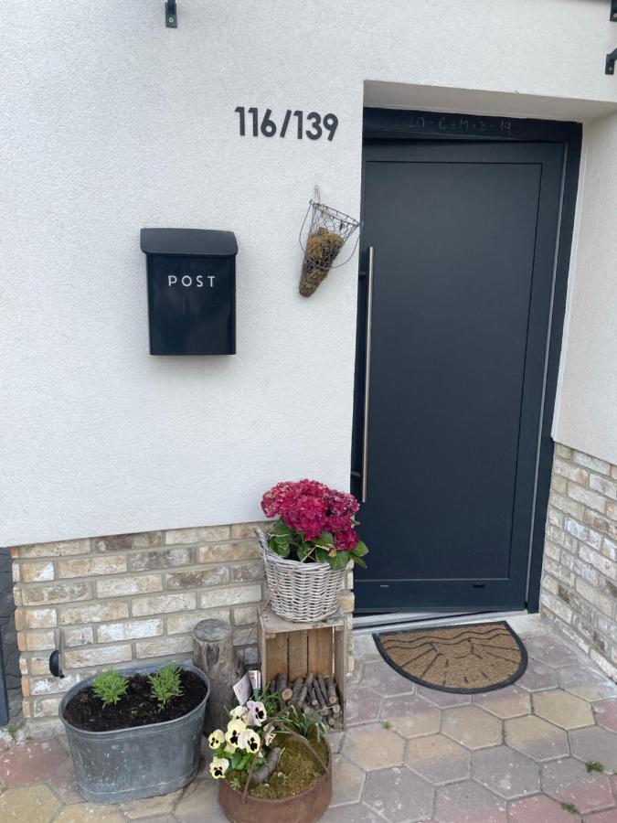 Apartment Dubnica Prejta 3 Dubnica nad Váhom Екстериор снимка